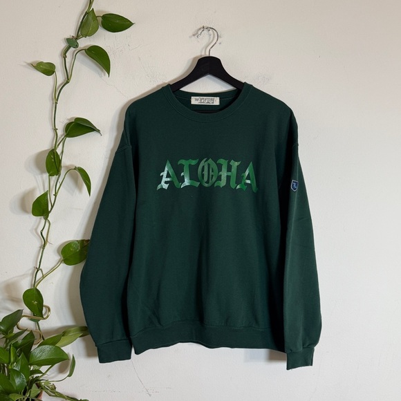 Green Fabric Material - Picture 5 of 6